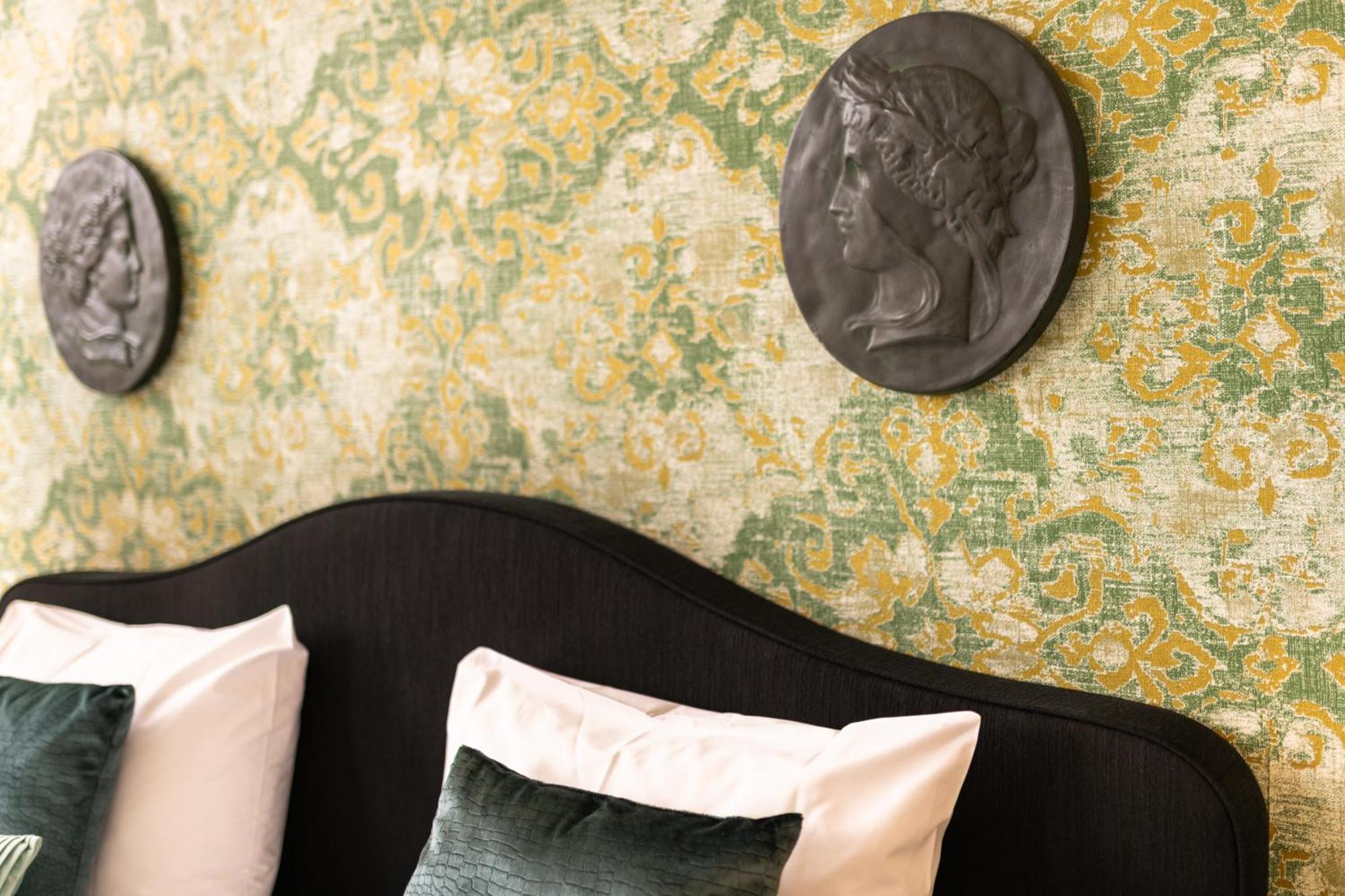 Grand Boutique Hotel-Restaurant Huis Vermeer Девентер Номер фото